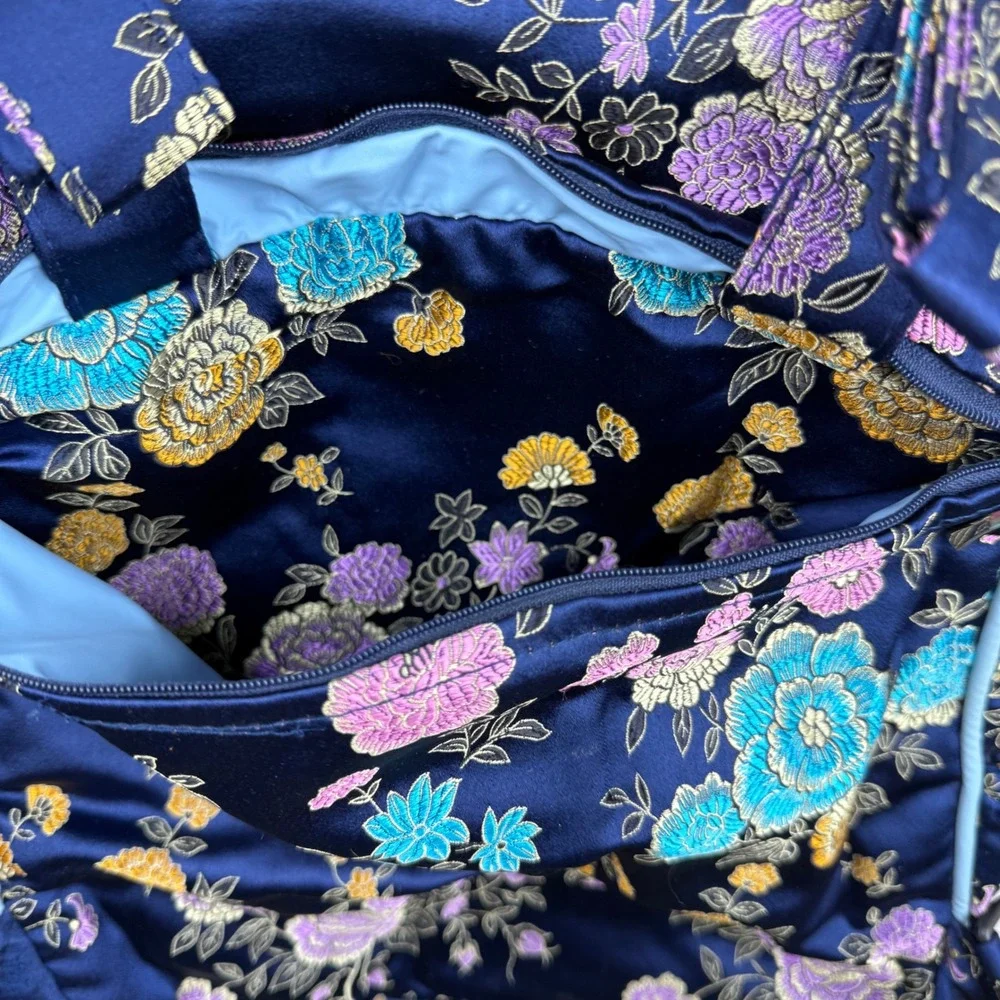 Mommy‎ Bag kecci Convertible Diaper Bag backpack Navy Floral silky - small marks